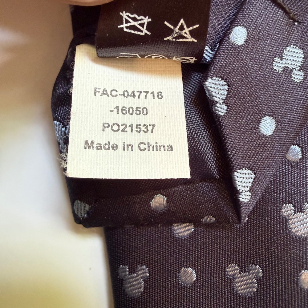 Disney Mickey Mouse Necktie OS Navy Blue Silk Polka Dot Character FAC-047716 - Picture 4 of 5